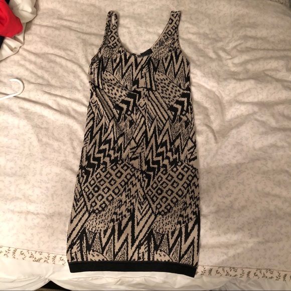 Tribal dress by Guess - Picture 2 of 2